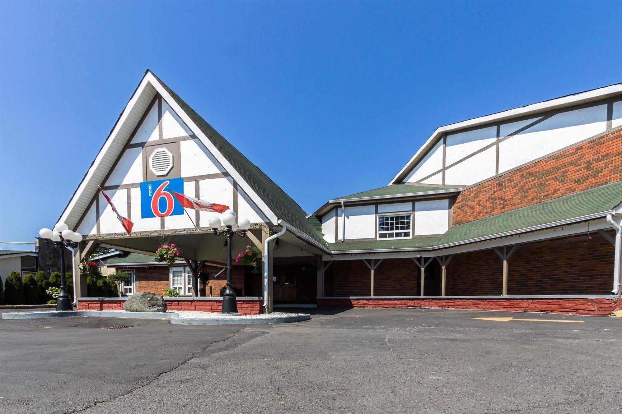 Motel 6-Trenton, On المظهر الخارجي الصورة