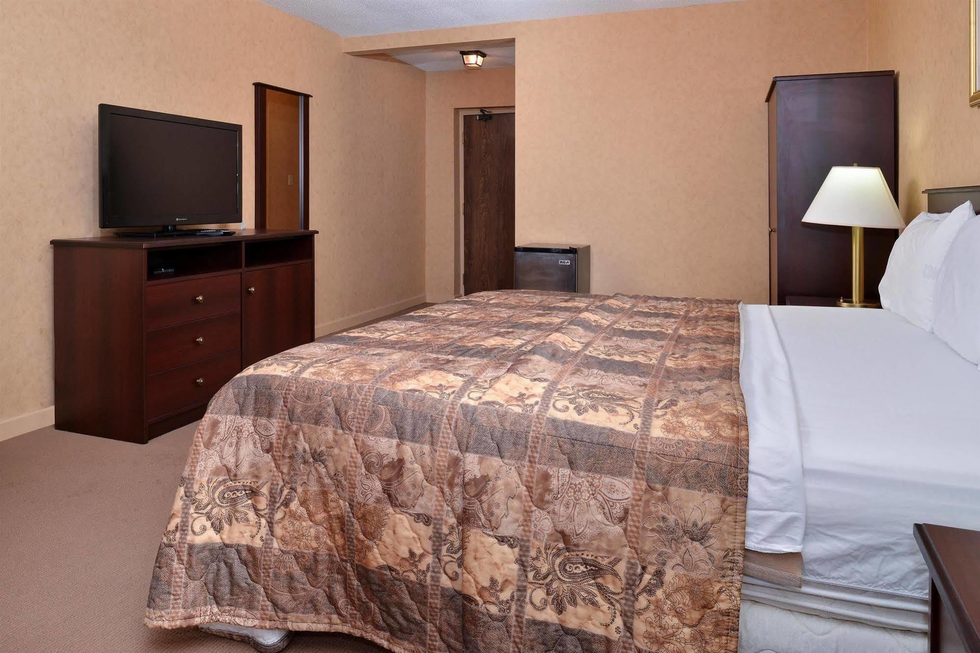 Motel 6-Trenton, On المظهر الخارجي الصورة